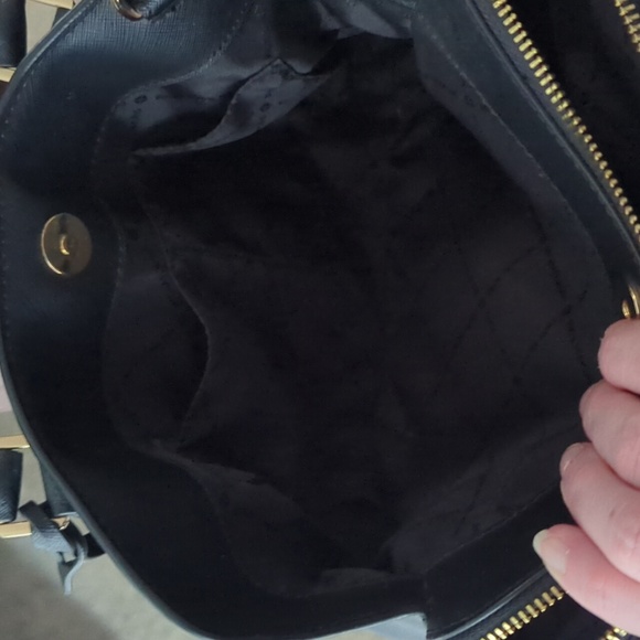 Michael Kors satchel - Picture 12 of 15